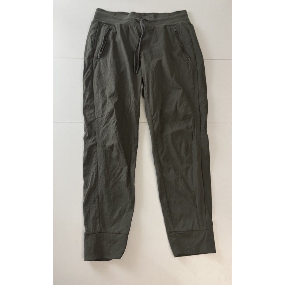 Athleta 8 Trekkie North Jogger Green Olive Zippered Pockets 405726 Mid Rise